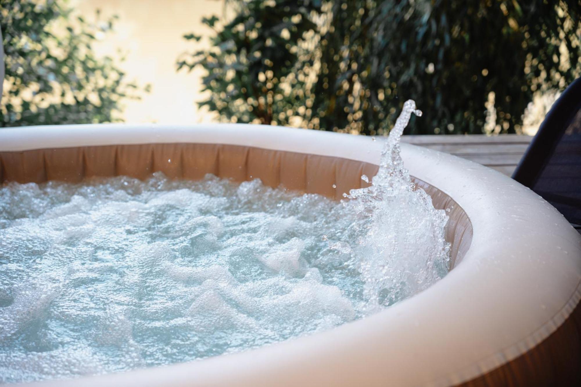 Secret Lake Prag Magic Place Relaxation& Wellness Rehenice Экстерьер фото